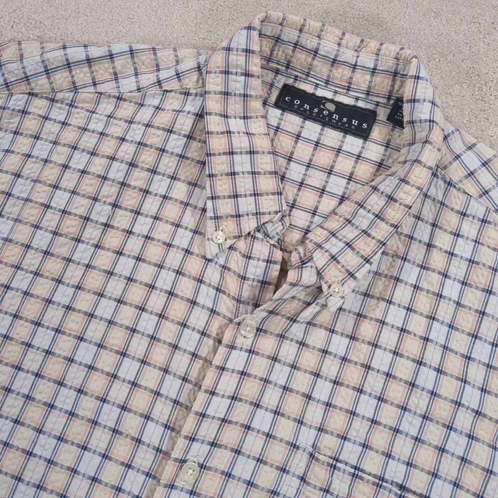 Consensus Sportswear Shirt Mens XL Plaid Seersucker Button Cotton Short Sleeve